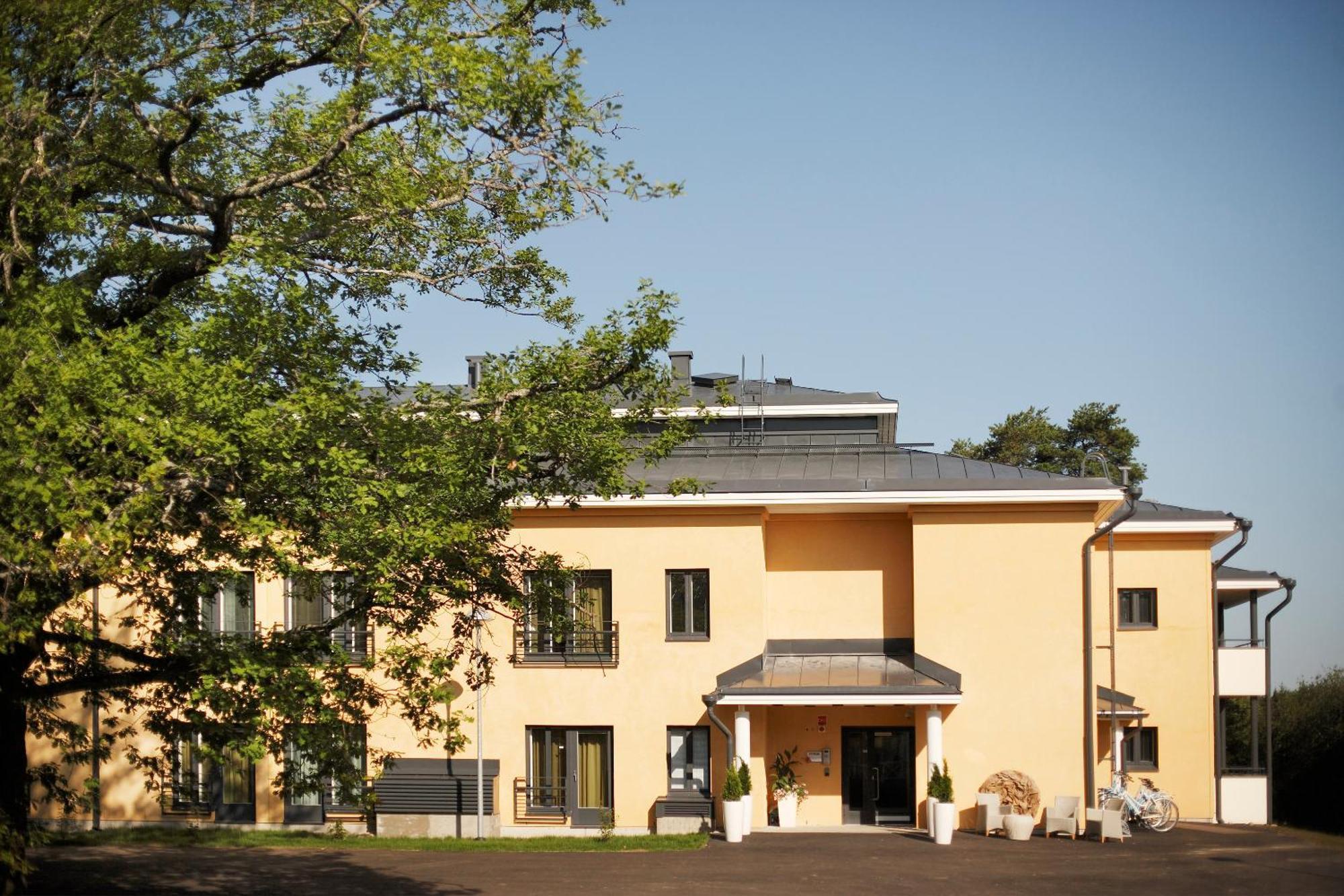 Kyyhkylae Hotel And Manor Миккели Экстерьер фото