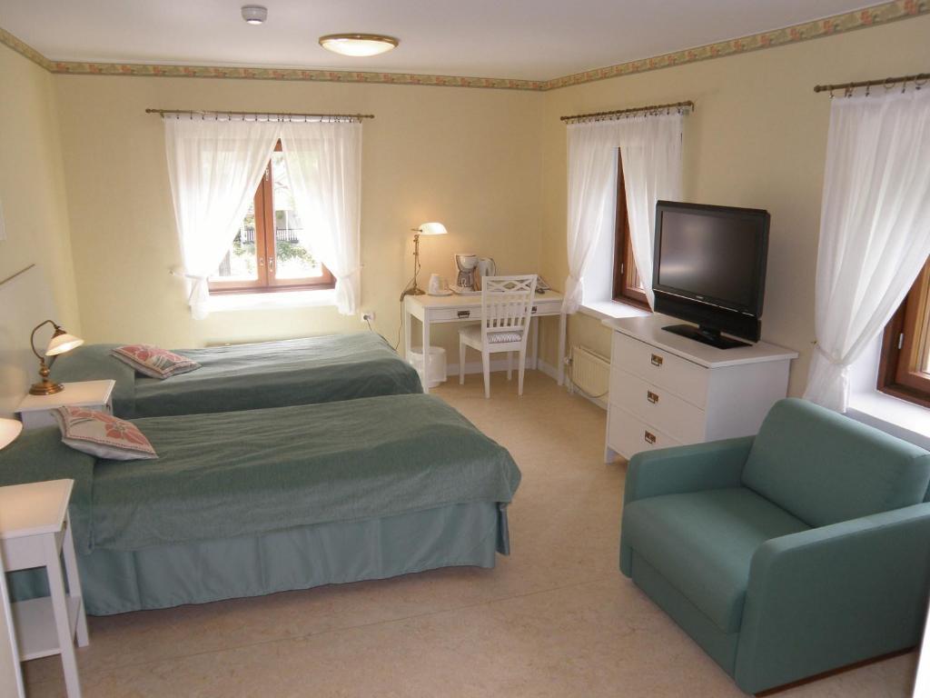 Kyyhkylae Hotel And Manor Миккели Экстерьер фото